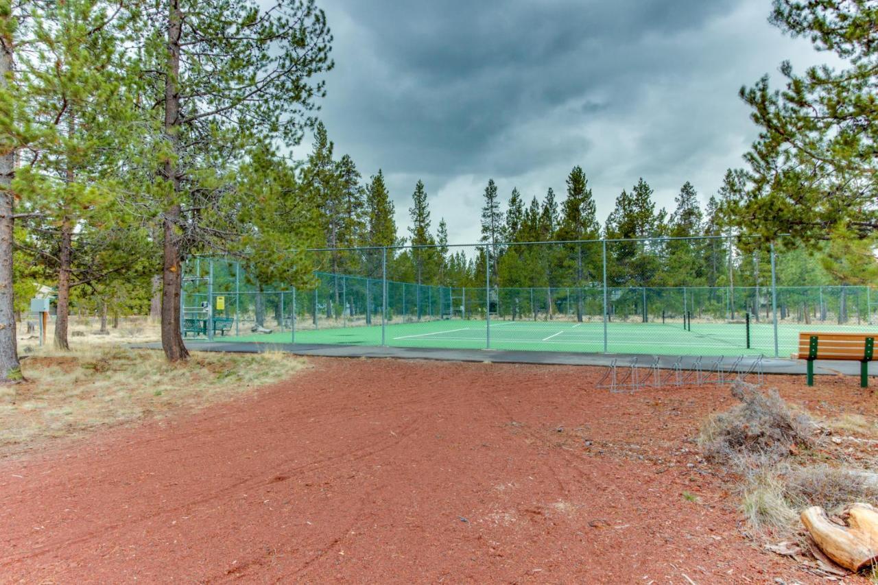 Circle 4 Ranch 25 | Discover Sunriver Exterior photo